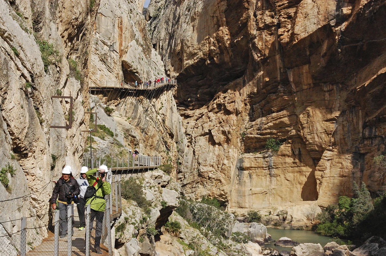 黄山旅游景点大全，必去景点指南